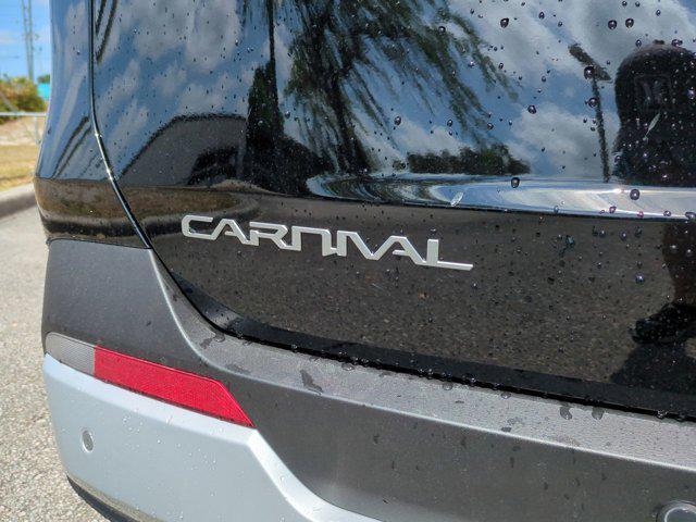 new 2025 Kia Carnival car, priced at $38,404