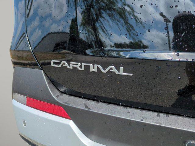 new 2025 Kia Carnival car, priced at $38,035