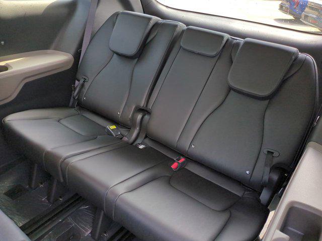new 2025 Kia Carnival car, priced at $38,404