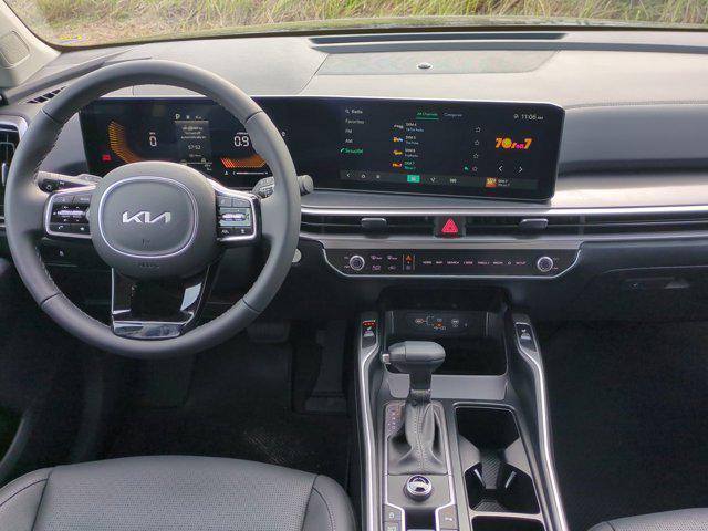 new 2025 Kia Sorento car, priced at $35,067