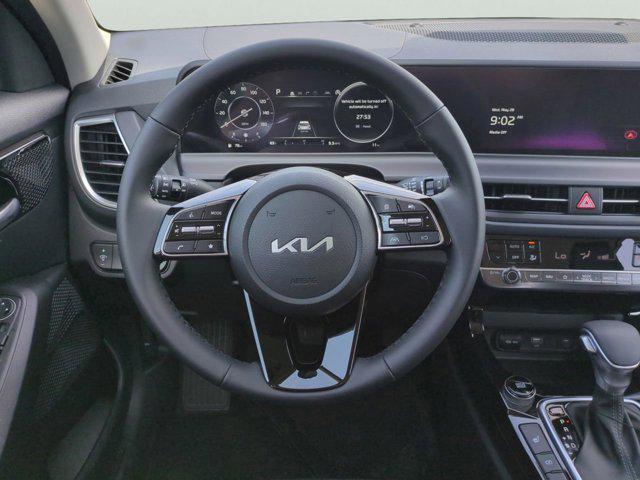 new 2025 Kia Seltos car, priced at $26,978