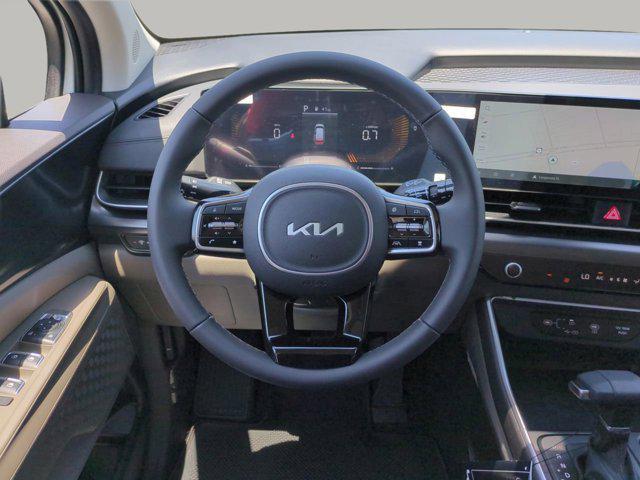 new 2025 Kia Carnival car, priced at $38,035