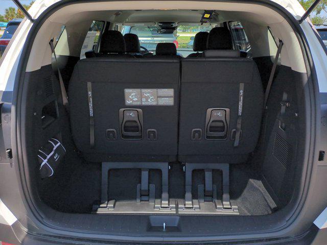 new 2025 Kia Carnival car, priced at $38,404