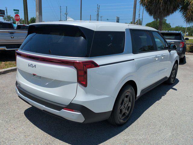 new 2025 Kia Carnival car, priced at $38,404