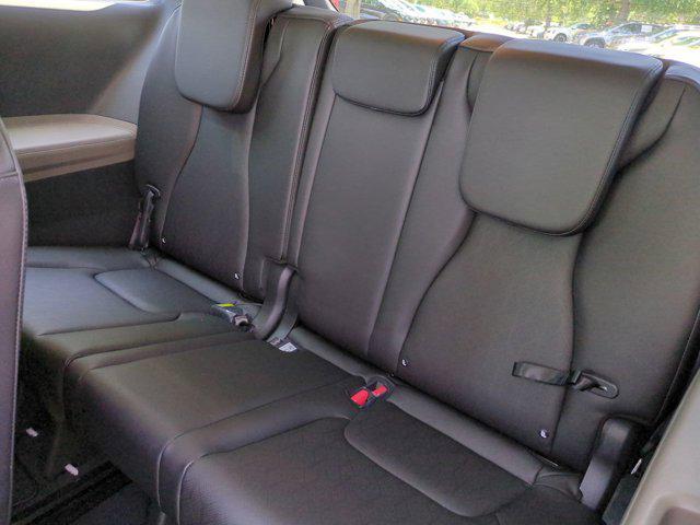 new 2025 Kia Carnival car, priced at $38,404