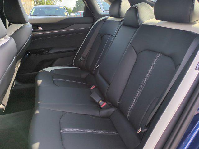 new 2025 Kia K5 car, priced at $29,998