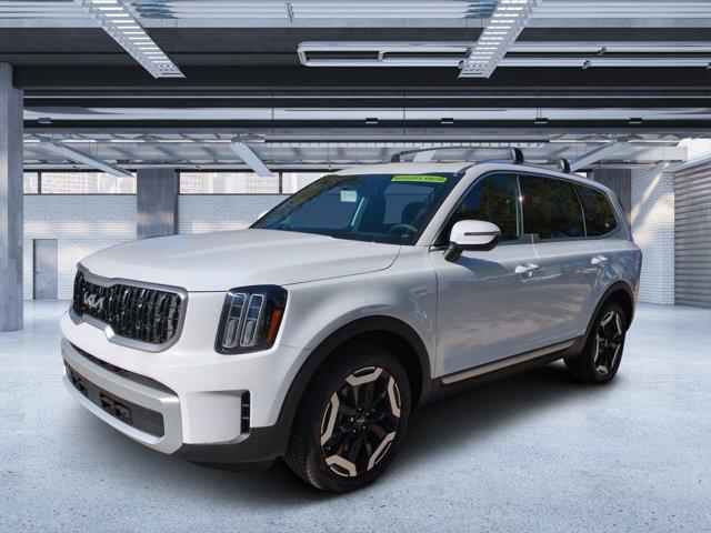 new 2024 Kia Telluride car, priced at $45,321