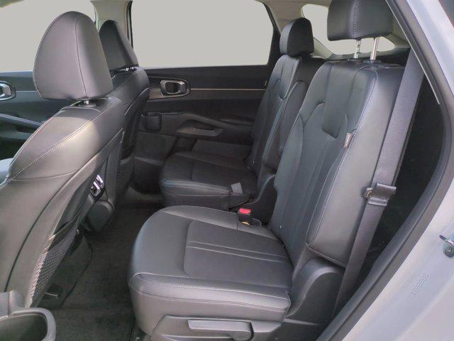 new 2025 Kia Sorento car, priced at $37,040