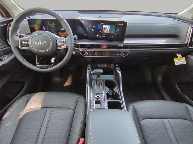new 2025 Kia Sorento car, priced at $37,040