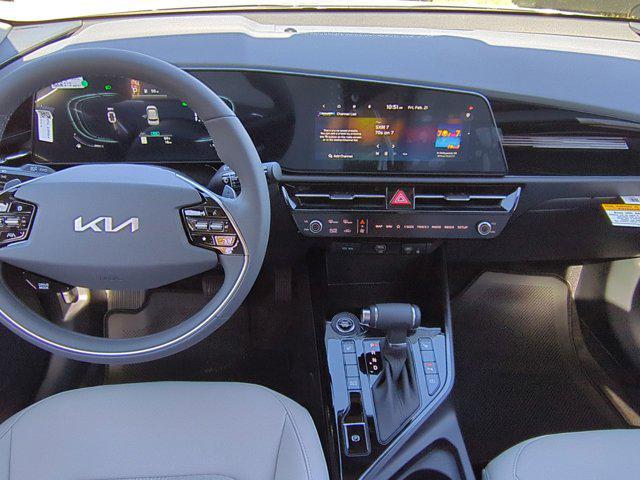 new 2025 Kia Niro car, priced at $28,916