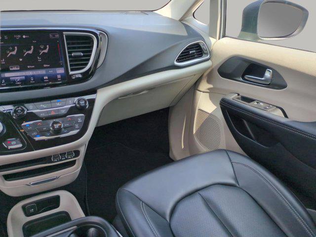 used 2023 Chrysler Pacifica car, priced at $22,222
