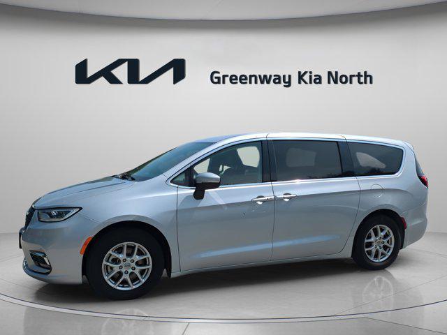used 2023 Chrysler Pacifica car, priced at $22,222
