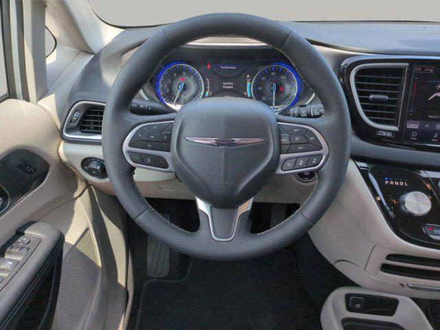 used 2023 Chrysler Pacifica car, priced at $22,222