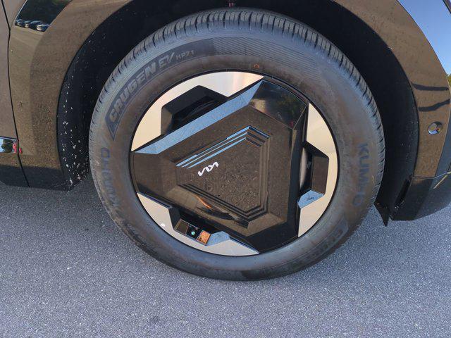 new 2026 Kia EV9 car, priced at $55,784