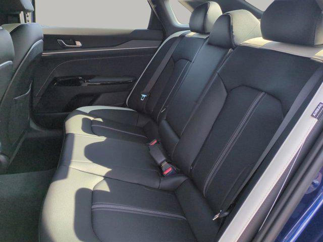 new 2025 Kia K5 car, priced at $29,998