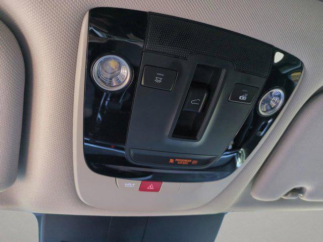 new 2025 Kia Sorento car, priced at $40,581