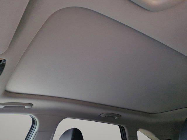 new 2025 Kia Sorento car, priced at $38,846