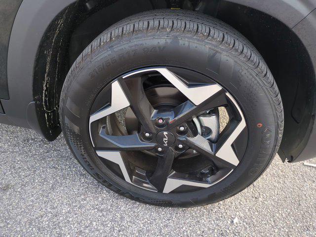 new 2025 Kia Seltos car, priced at $27,159