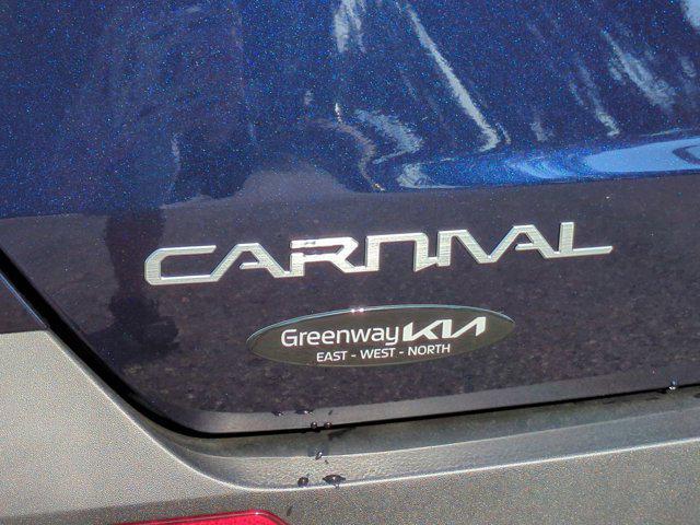 new 2025 Kia Carnival car, priced at $38,340