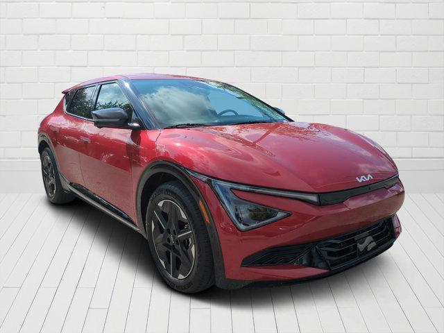 new 2025 Kia EV6 car, priced at $46,477