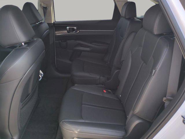 new 2025 Kia Sorento car, priced at $38,617