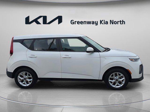 used 2022 Kia Soul car, priced at $18,319