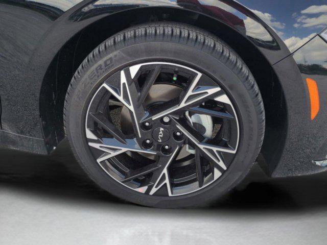 new 2026 Kia K5 car, priced at $28,576