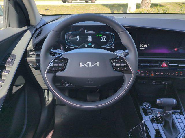 new 2025 Kia Niro car, priced at $29,025