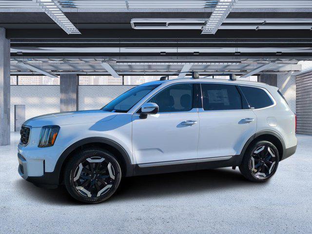 new 2025 Kia Telluride car, priced at $41,043