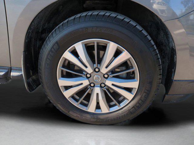 used 2020 Nissan Pathfinder car, priced at $20,491