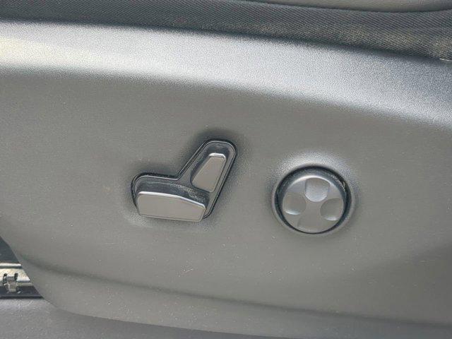 used 2023 Chrysler Pacifica car, priced at $19,355