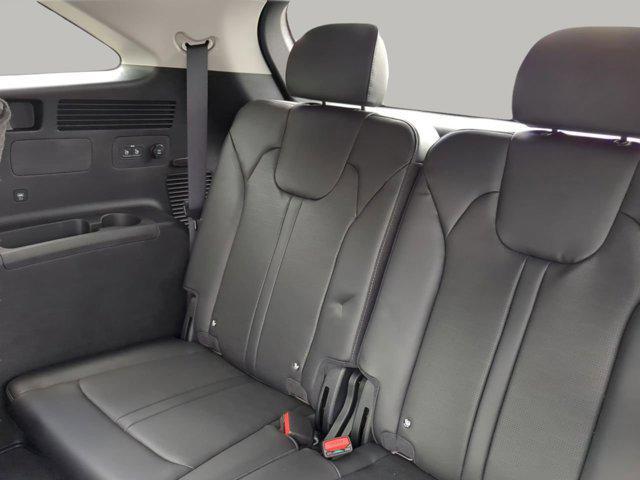 new 2025 Kia Sorento car, priced at $34,211