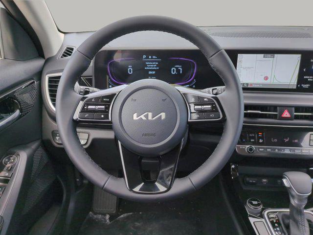new 2025 Kia Seltos car, priced at $24,226