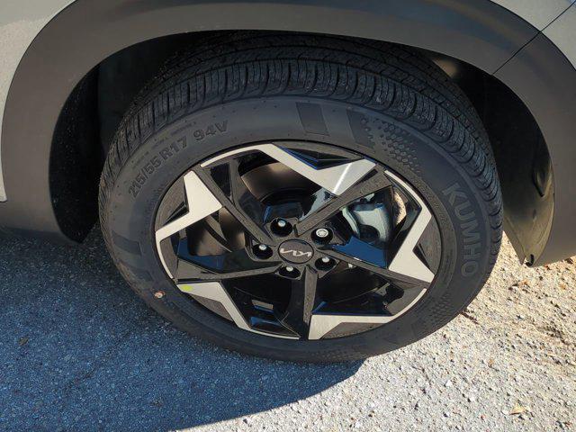 new 2025 Kia Seltos car, priced at $24,179