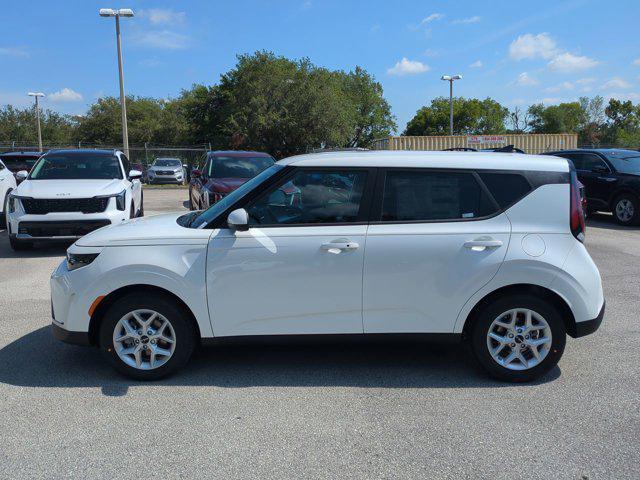 new 2025 Kia Soul car, priced at $22,088