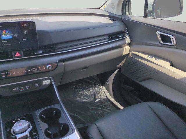 new 2026 Kia Carnival Hybrid car, priced at $41,754