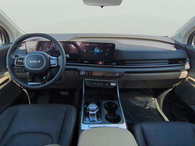 new 2026 Kia Carnival Hybrid car, priced at $41,754