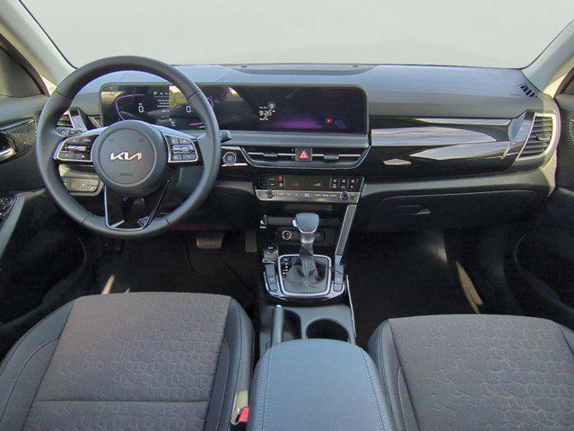 new 2025 Kia Seltos car, priced at $24,513