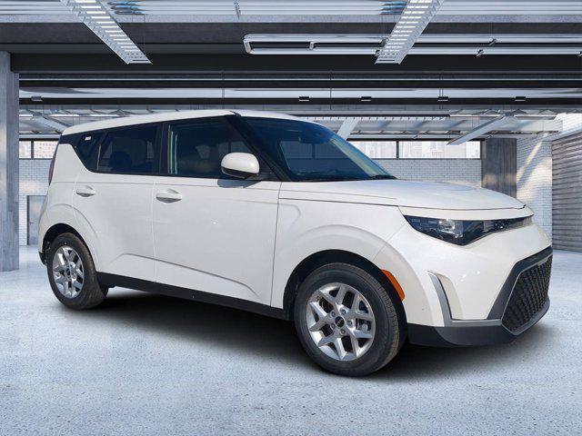 new 2025 Kia Soul car, priced at $21,180