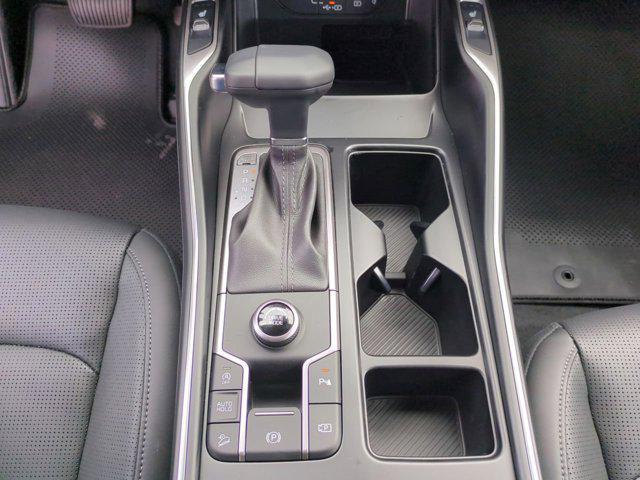 new 2025 Kia Sorento car, priced at $33,323