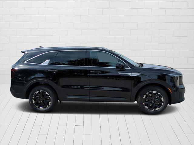 new 2025 Kia Sorento car, priced at $34,021