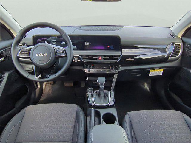 new 2025 Kia Seltos car, priced at $25,550