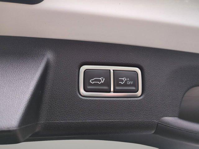 new 2025 Kia Sorento car, priced at $40,586