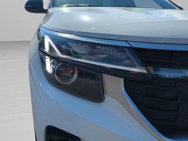 new 2025 Kia Seltos car, priced at $24,639