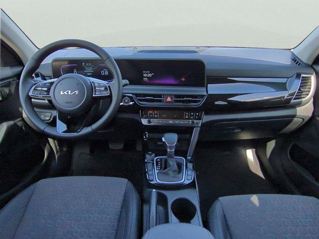 new 2025 Kia Seltos car, priced at $24,639