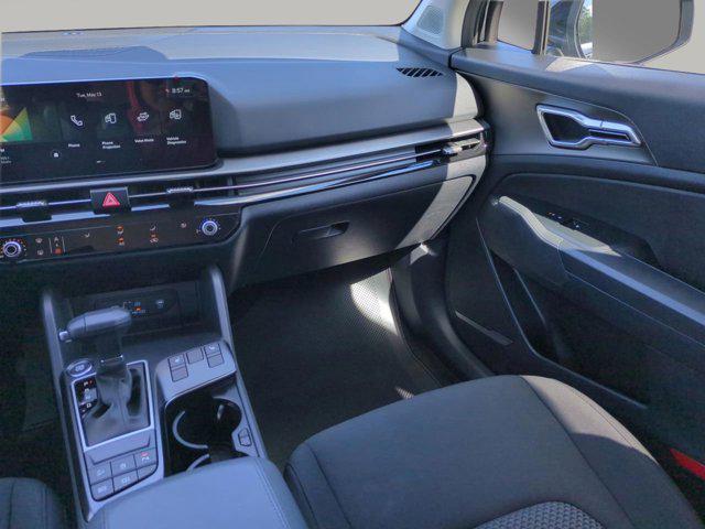new 2026 Kia Sportage car, priced at $29,012