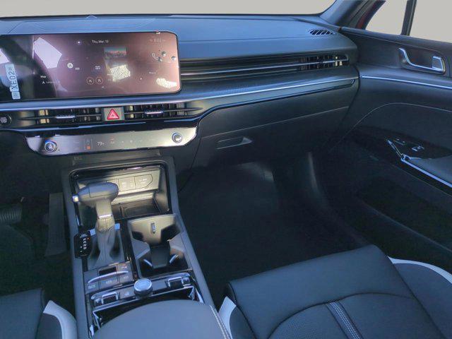 new 2025 Kia K5 car, priced at $30,576