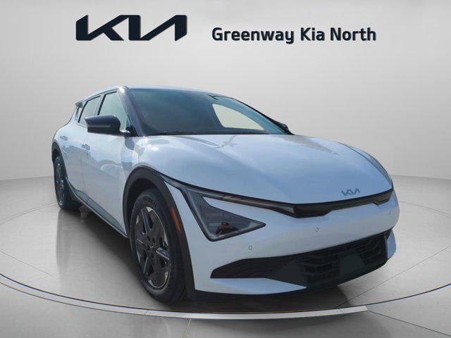 new 2025 Kia EV6 car, priced at $29,821