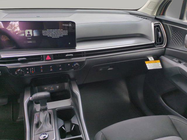new 2025 Kia Sorento car, priced at $31,731