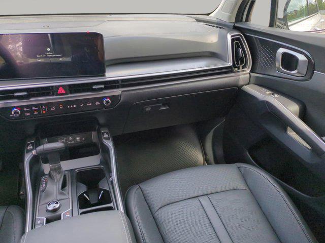 new 2025 Kia Sorento car, priced at $37,211